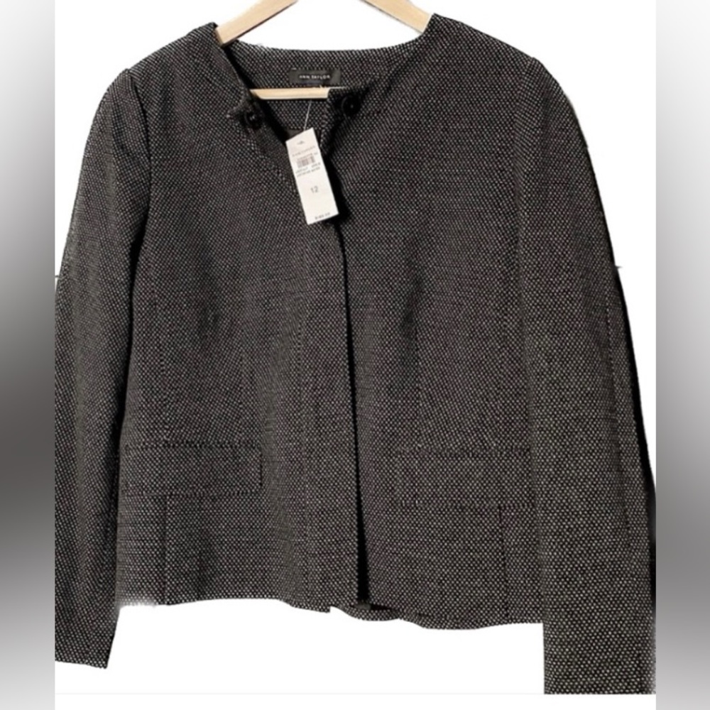 🆕 📌🌻 SALEAnnTaylor peplum blazer NEW
